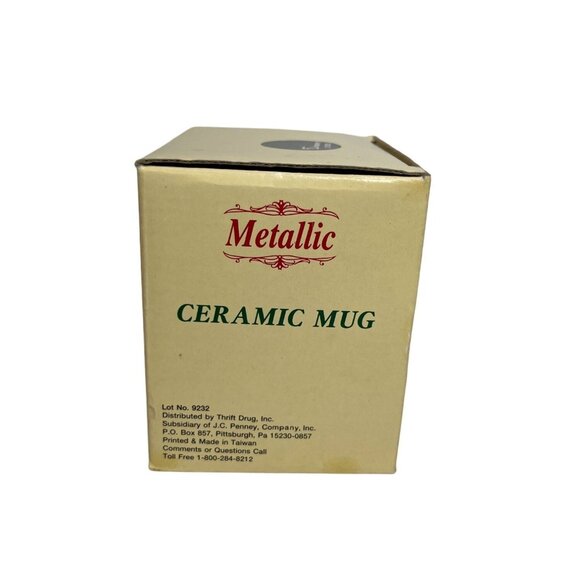 Gift Treasury Metallic Coffee Mug In Box Red Christmas Trees Gift - Picture 4 of 11